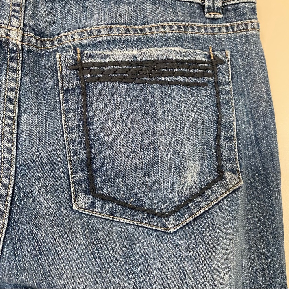 Elle Distressed Medium Wash Crop Jeans - Picture 6 of 16